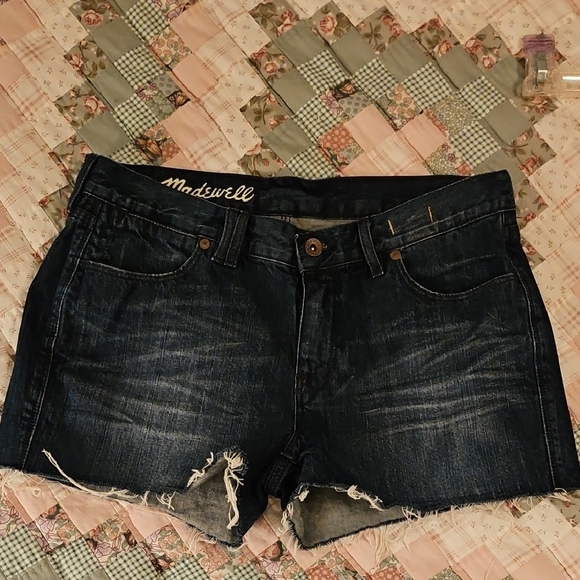 Madewell Pants - Madewell Mid-Rise Cutoff Shorts - Size 28
